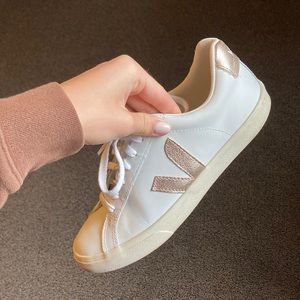 Veja Esplar Sneakers